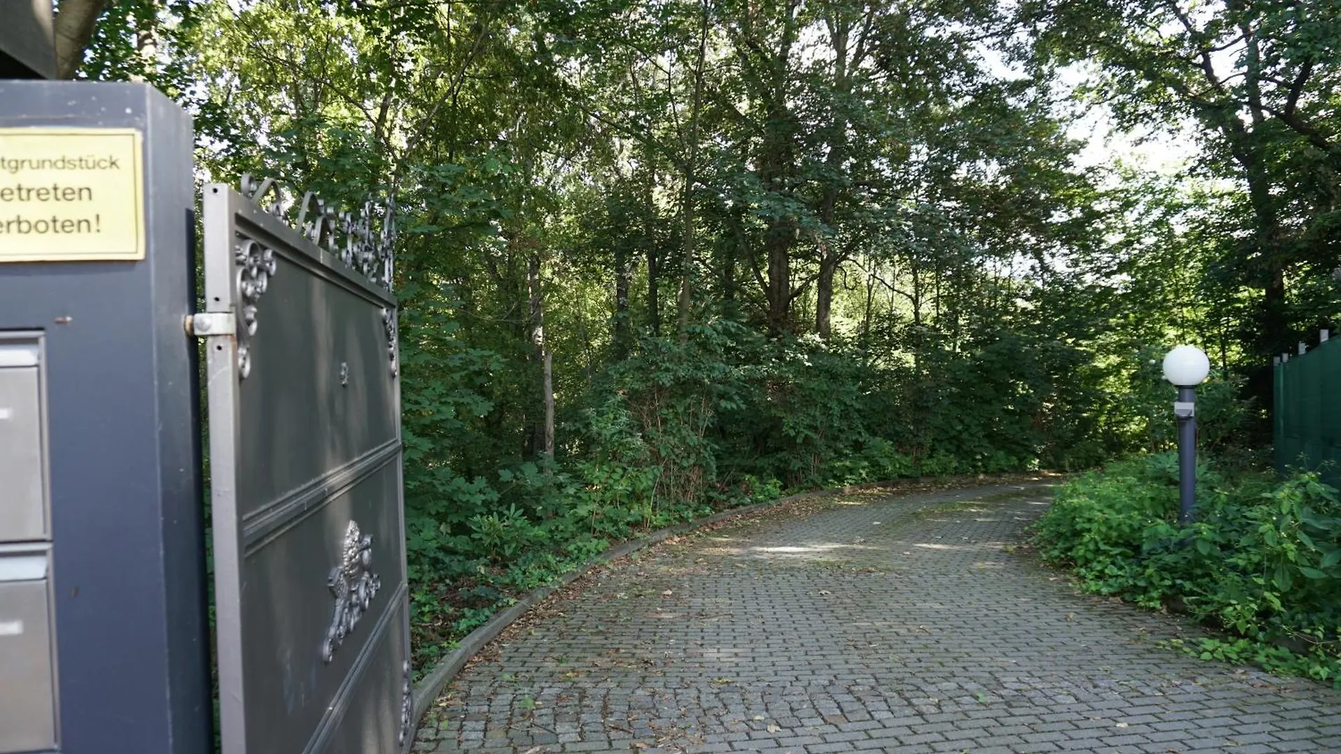 Villa Via Lapis - Panoramablick Ueber Dresden - Garten - Pool - Sauna - Luxus Apartment