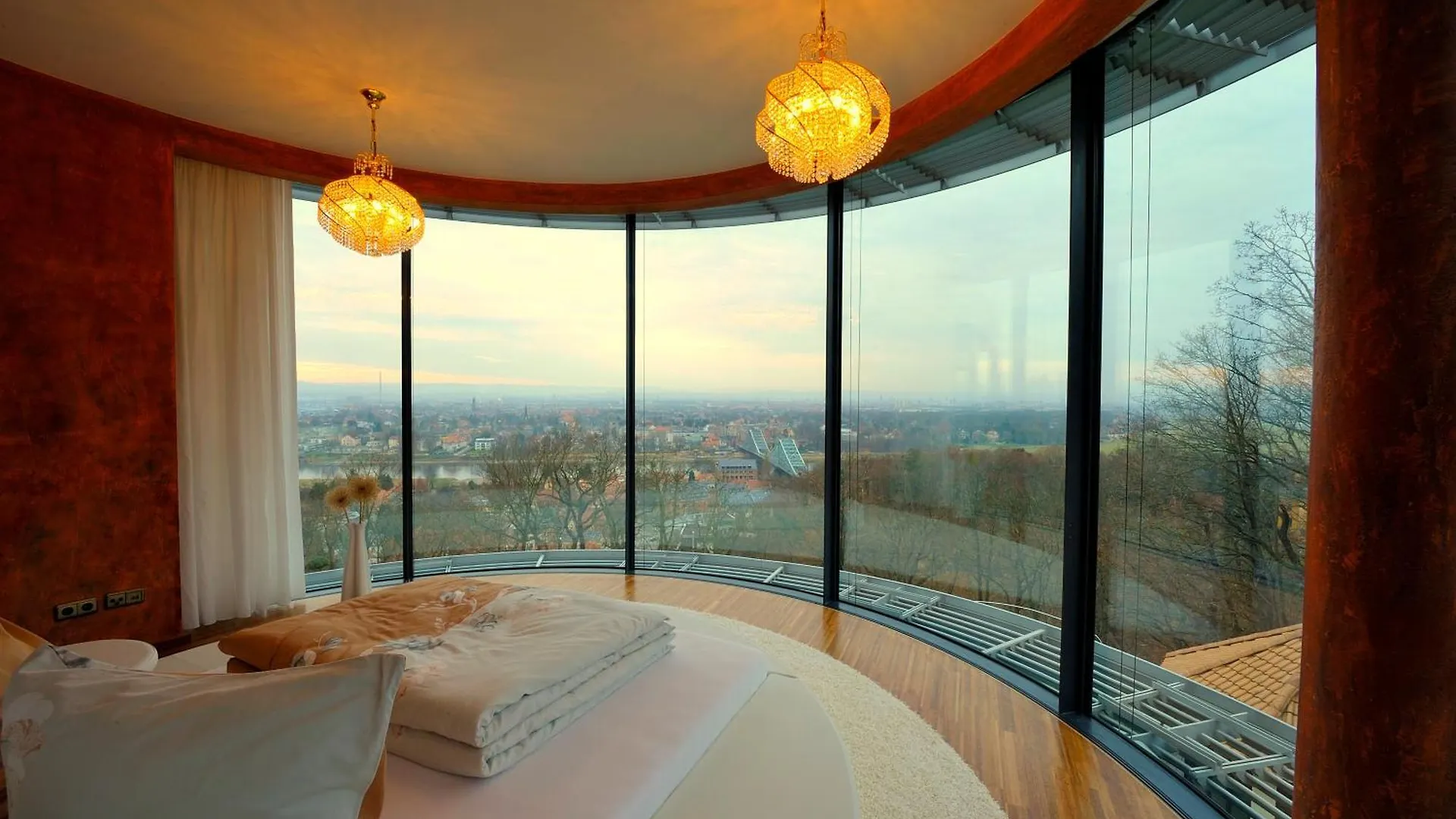 Villa Via Lapis - Panoramablick Ueber Dresden - Garten - Pool - Sauna - Luxus 0*,